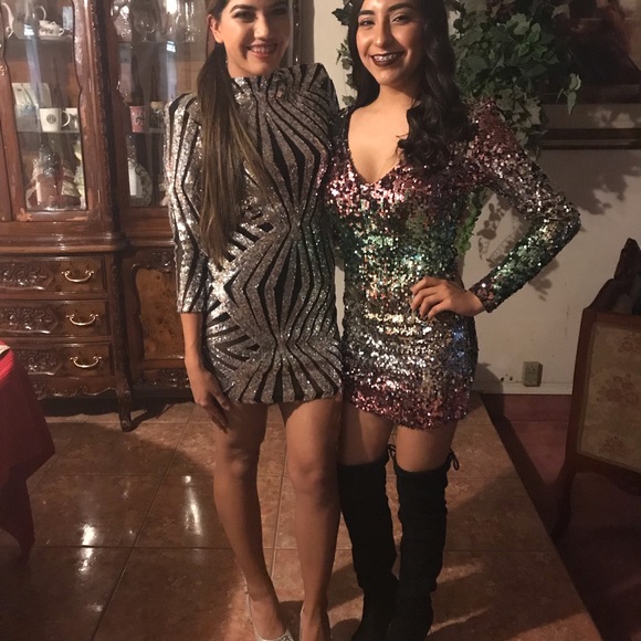 Backless sequin dress - Picture 4 of 5